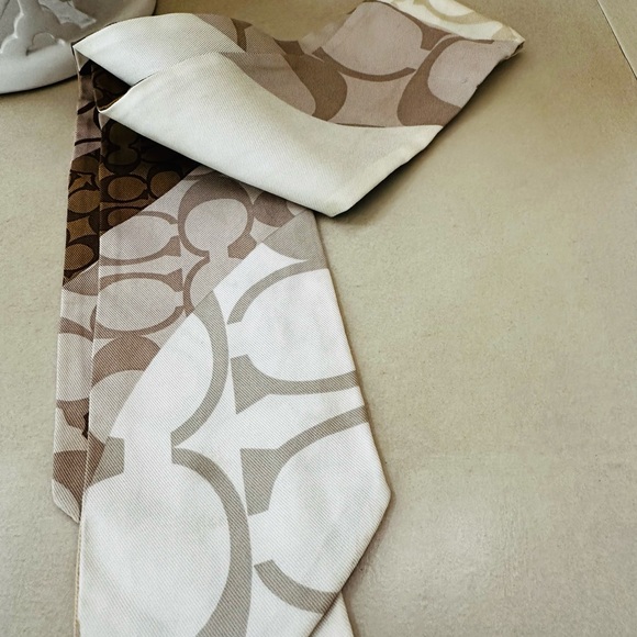 Coach Tan and Cream Logo Scarf - Picture 4 of 10